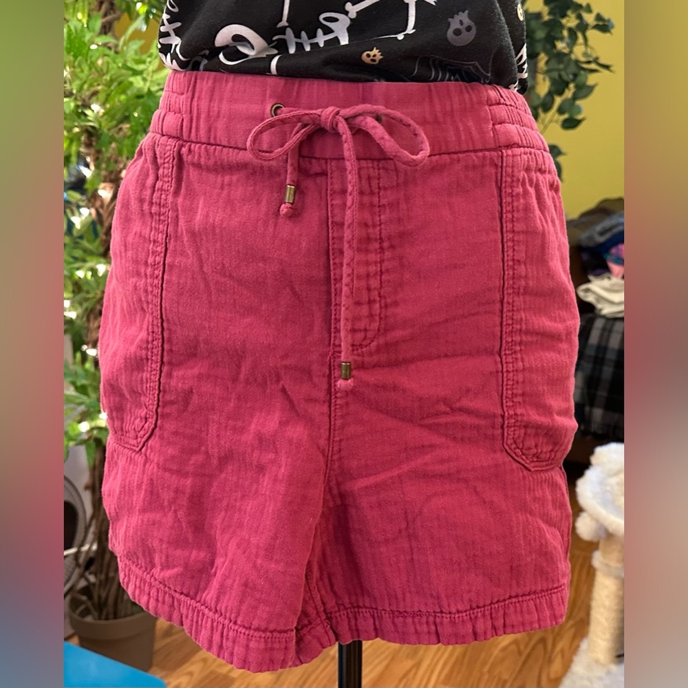 Old Navy Drawstring Shorts - Magenta 4” Inseam